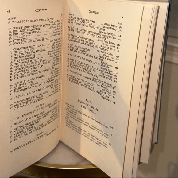 “The Writer’s Handbook” edited by A. S. Burack (1959, The Writer Inc.) - Picture 9 of 10